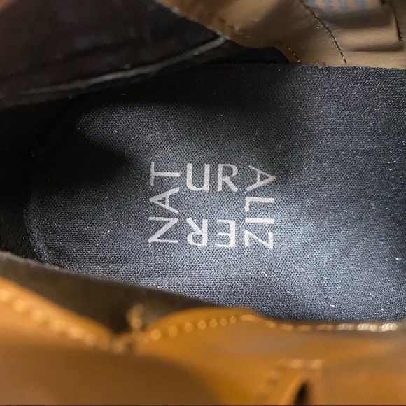 New! Naturalizer Lydia Tan Suede Ankle Bootie 7M - Picture 9 of 13